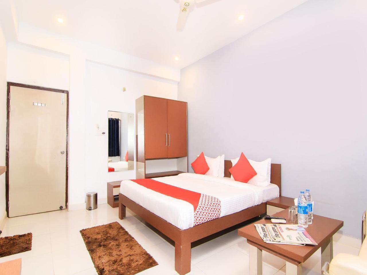 Hotel Maple Delite Lucknow Exterior foto